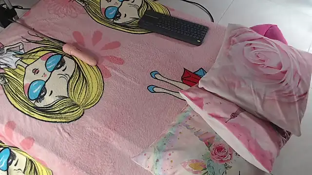 zaleya mateus online show from March 17, 2026, 1:14 pm