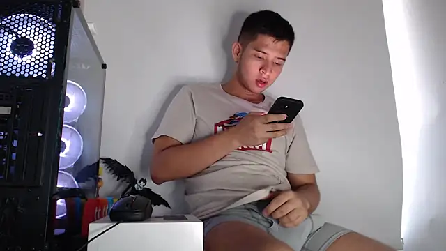 Snapshot of harold_18_ chatting on October 2, 2025, 6:11 pm harold 18 online show from October 2, 2025, 6:11 pm