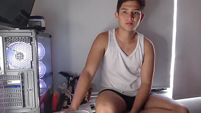 Snapshot of harold_18_ chatting on September 15, 2025, 7:14 pm harold 18 online show from September 15, 2025, 7:14 pm