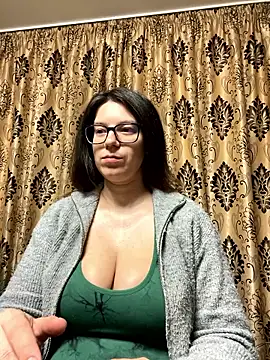 Snapshot of NadiraNoor chatting on April 23, 2026, 11:06 pm NadiraNoor online show from April 23, 2026, 11:06 pm