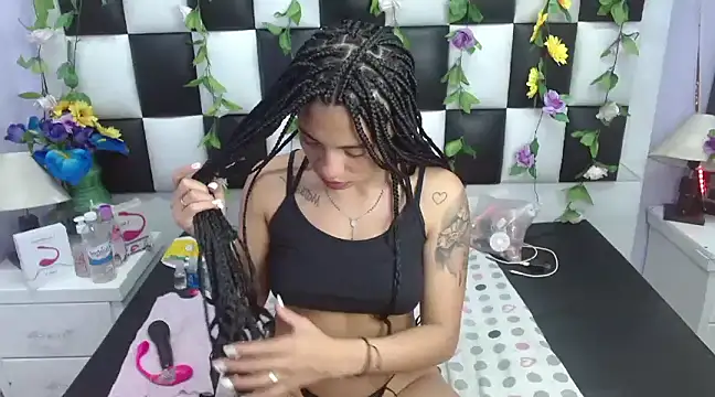 arianaa tompsoon online show from March 23, 2025, 6:58 am