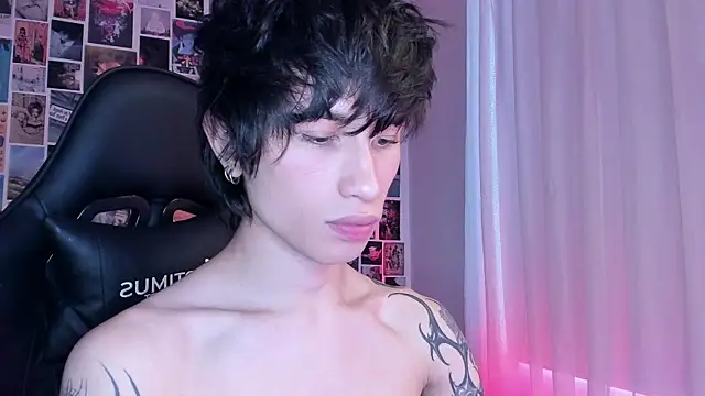 Snapshot of liamelf chatting on January 26, 2025, 1:36 pm liamelf online show from January 26, 2025, 1:36 pm