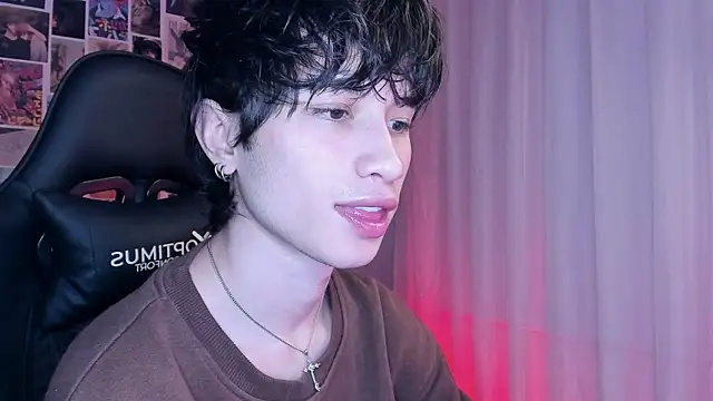 Snapshot of liamelf chatting on January 28, 2025, 9:30 am liamelf online show from January 28, 2025, 9:30 am