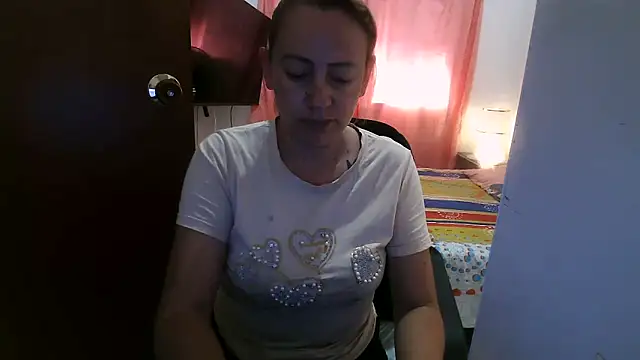 Chanel 87xxx online show from April 22, 2026, 9:54 pm