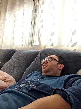 Javier bear online show from February 13, 2026, 10:15 am