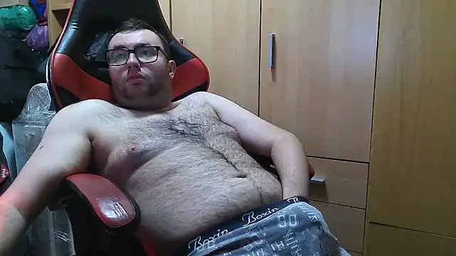 Snapshot of Javier_bear chatting on April 25, 2026, 9:01 am Javier bear online show from April 25, 2026, 9:01 am