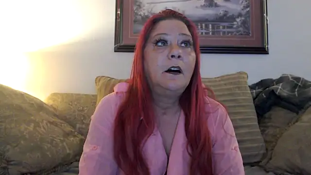 Snapshot of LexxiLeeds chatting on October 10, 2025, 11:00 am LexxiLeeds online show from October 10, 2025, 11:00 am