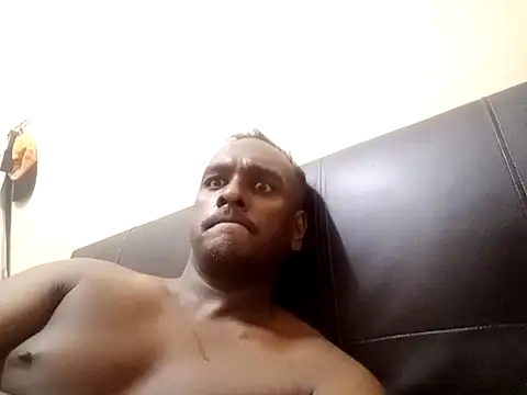 Snapshot of SlammwrMacha chatting on September 9, 2025, 7:34 pm SlammwrMacha online show from September 9, 2025, 7:34 pm