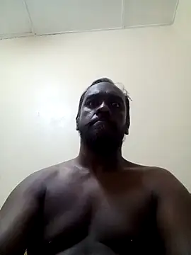 Snapshot of SlammwrMacha chatting on November 6, 2025, 10:03 pm SlammwrMacha online show from November 6, 2025, 10:03 pm