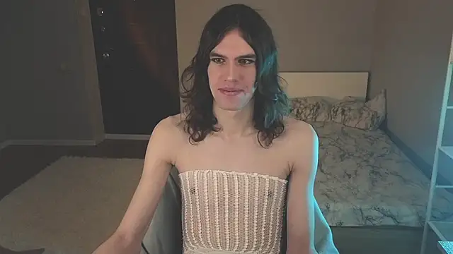 mollymila online show from January 14, 2026, 4:43 pm