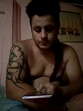 Snapshot of TusOjitosClaros69 chatting on February 8, 2025, 6:01 am TusOjitosClaros69 online show from February 8, 2025, 6:01 am