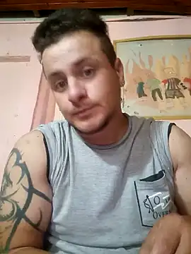 Snapshot of TusOjitosClaros69 chatting on December 16, 2024, 3:11 pm TusOjitosClaros69 online show from December 16, 2024, 3:11 pm