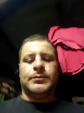 Snapshot of TusOjitosClaros69 chatting on March 16, 2025, 5:03 am TusOjitosClaros69 online show from March 16, 2025, 5:03 am