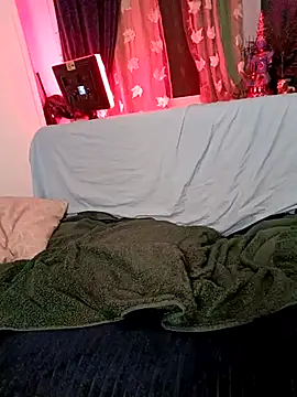 LillyAmore online show from March 7, 2025, 11:05 pm