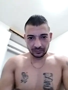 Snapshot of Zoltanioan26 chatting on October 21, 2025, 9:58 pm Zoltanioan26 online show from October 21, 2025, 9:58 pm