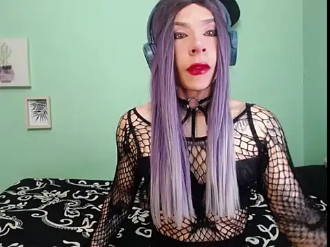 candyladyboy online show from November 6, 2025, 4:55 pm