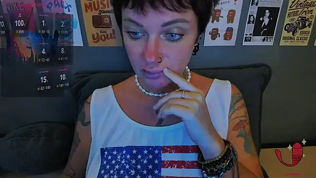 Snapshot of EllieOz chatting on June 29, 2026, 6:40 pm EllieOz online show from June 29, 2026, 6:40 pm