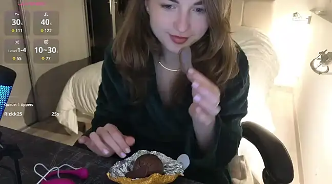 Miss Aliannaa online show from December 21, 2024, 11:34 pm