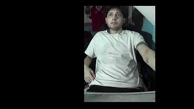 JoelCrza online show from November 11, 2025, 7:25 am