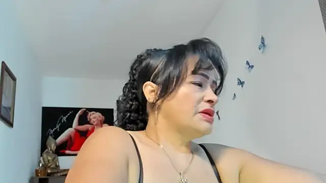 Snapshot of seleneh chatting on April 17, 2026, 8:33 pm seleneh online show from April 17, 2026, 8:33 pm
