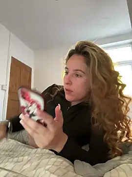 Miss emilee online show from March 9, 2025, 9:46 am