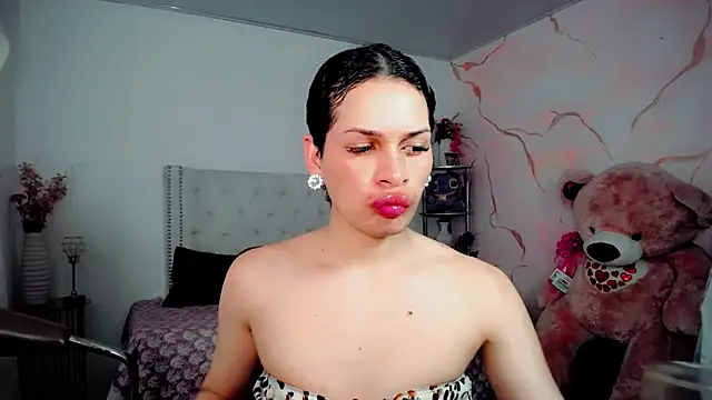 Snapshot of maria_camilacms chatting on May 20, 2026, 6:16 pm maria camilacms online show from May 20, 2026, 6:16 pm
