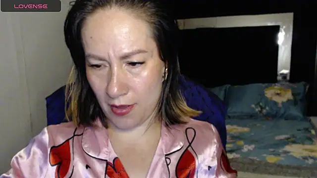 Snapshot of CATRINA-83 chatting on May 13, 2026, 12:56 pm CATRINA-83 online show from May 13, 2026, 12:56 pm