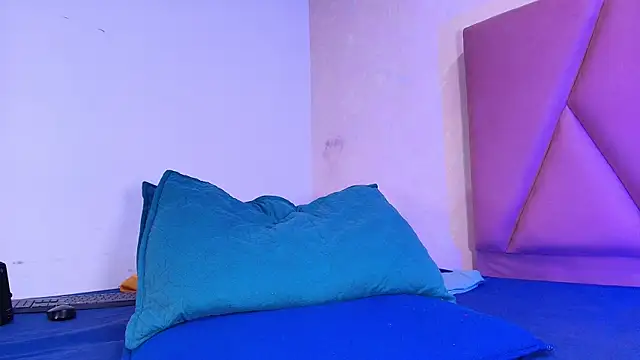 Snapshot of arl_chloee chatting on September 26, 2025, 3:13 am arl chloee online show from September 26, 2025, 3:13 am