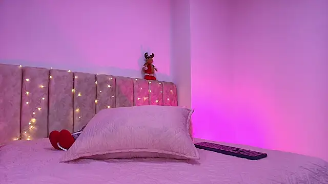 Snapshot of arl_chloee chatting on December 2, 2025, 3:07 am arl chloee online show from December 2, 2025, 3:07 am