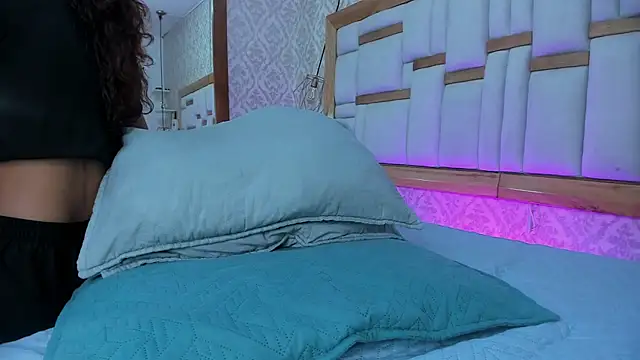 Snapshot of arl_chloee chatting on November 13, 2025, 3:21 am arl chloee online show from November 13, 2025, 3:21 am