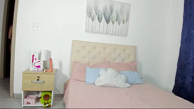 brenda x 69 online show from October 28, 2025, 1:06 am