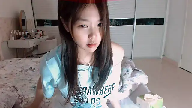 -Lucky Girl online show from July 1, 2026, 2:17 pm