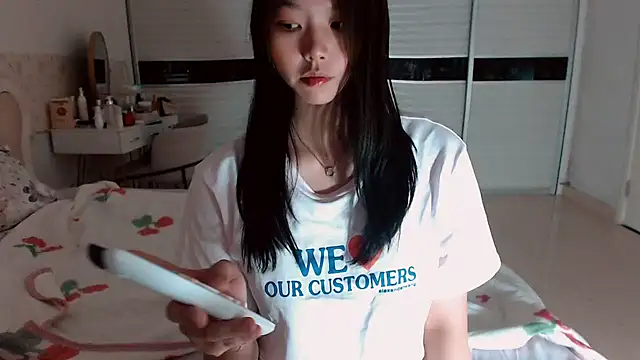 -Lucky Girl online show from July 23, 2026, 12:46 pm