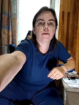 Snapshot of Jassiundich2 chatting on July 8, 2026, 1:23 pm Jassiundich2 online show from July 8, 2026, 1:23 pm
