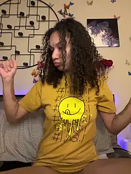 Snapshot of _Neeka_ chatting on January 17, 2025, 11:17 am Neeka online show from January 17, 2025, 11:17 am