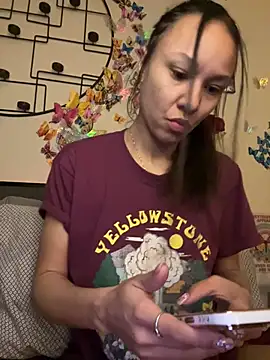 Snapshot of _Neeka_ chatting on February 22, 2025, 1:46 pm Neeka online show from February 22, 2025, 1:46 pm