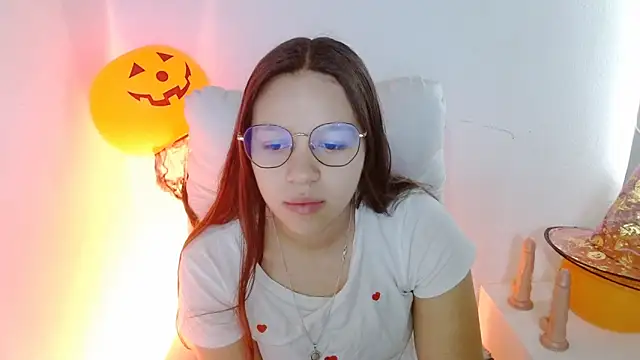 Snapshot of SamanthaRoldaan chatting on October 25, 2025, 12:39 pm SamanthaRoldaan online show from October 25, 2025, 12:39 pm