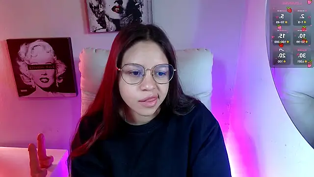 Snapshot of SamanthaRoldaan chatting on November 21, 2025, 2:05 pm SamanthaRoldaan online show from November 21, 2025, 2:05 pm