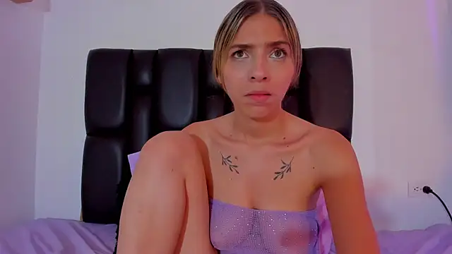 lana-rosse online show from March 1, 2025, 6:24 am