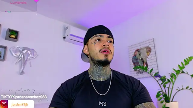 JordanSmiith  online show from March 18, 2026, 8:21 pm