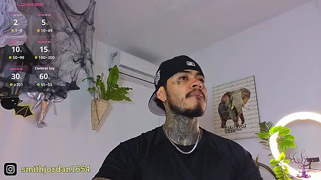 JordanSmiith  online show from October 25, 2025, 9:04 pm