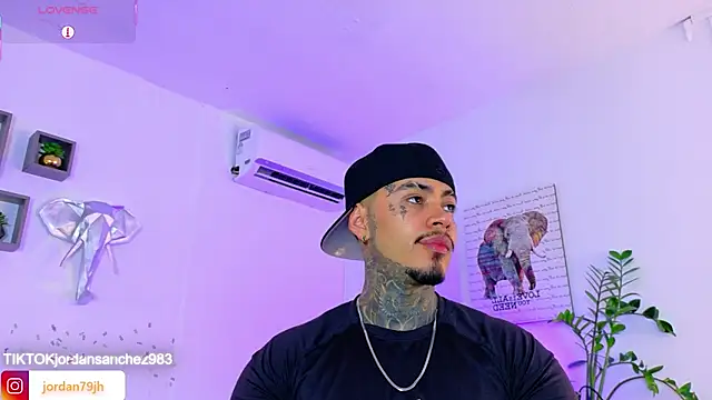 Snapshot of JordanSmiith_ chatting on April 23, 2026, 9:27 pm JordanSmiith online show from April 23, 2026, 9:27 pm