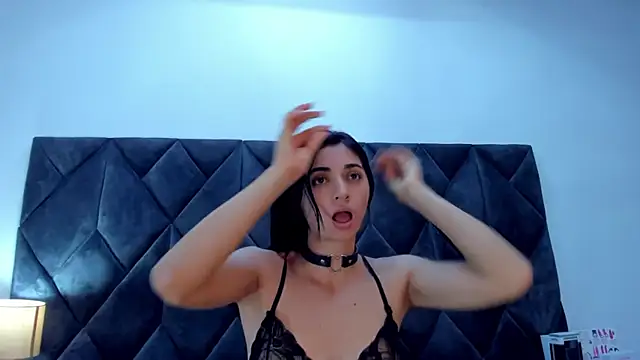 Linisprincehot69 online show from December 25, 2024, 9:56 am