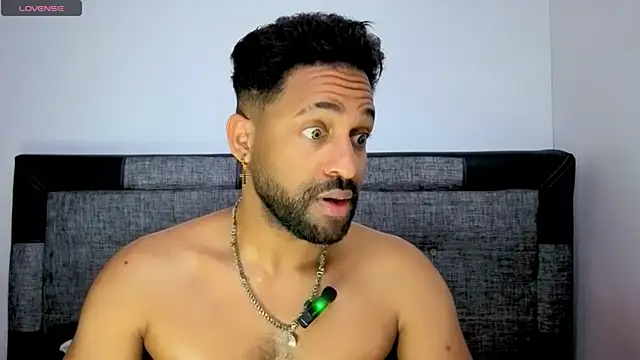 bbcblackhot34 online show from November 6, 2025, 3:54 am