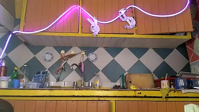 Snapshot of Jony_Marta chatting on November 16, 2025, 5:56 am Jony Marta online show from November 16, 2025, 5:56 am