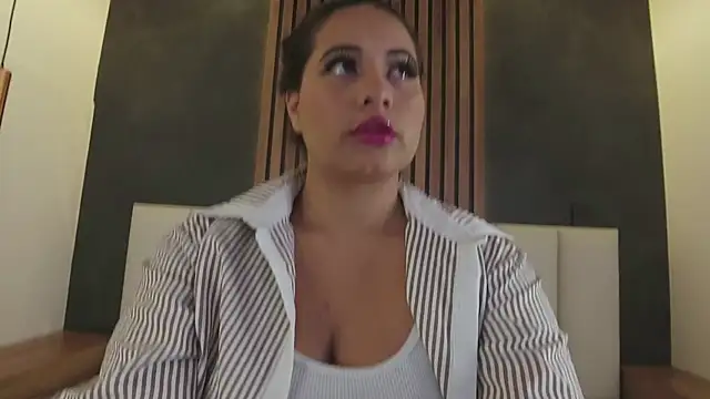 Snapshot of eva_daemon chatting on November 13, 2025, 11:47 am eva daemon online show from November 13, 2025, 11:47 am