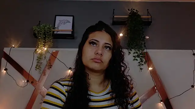 Snapshot of eva_daemon chatting on November 20, 2025, 11:22 am eva daemon online show from November 20, 2025, 11:22 am