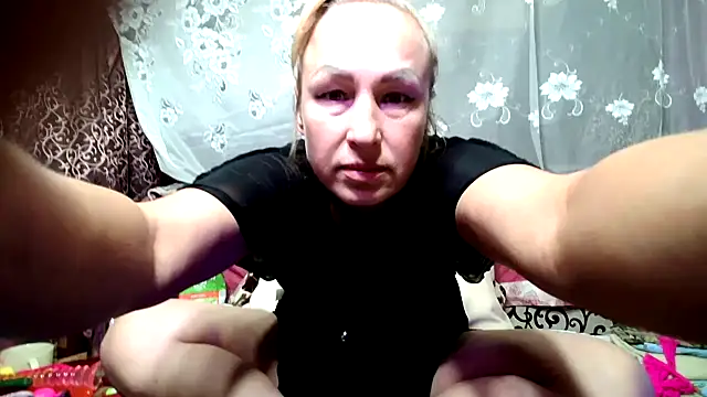 Alina Night 777 online show from October 20, 2025, 5:09 am