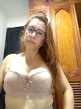 Snapshot of mademonsexy chatting on March 26, 2026, 11:57 pm mademonsexy online show from March 26, 2026, 11:57 pm