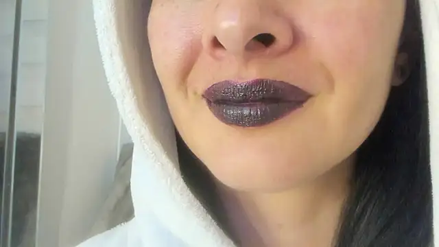 Snapshot of queen_fetish chatting on July 15, 2026, 10:17 pm queen fetish online show from July 15, 2026, 10:17 pm